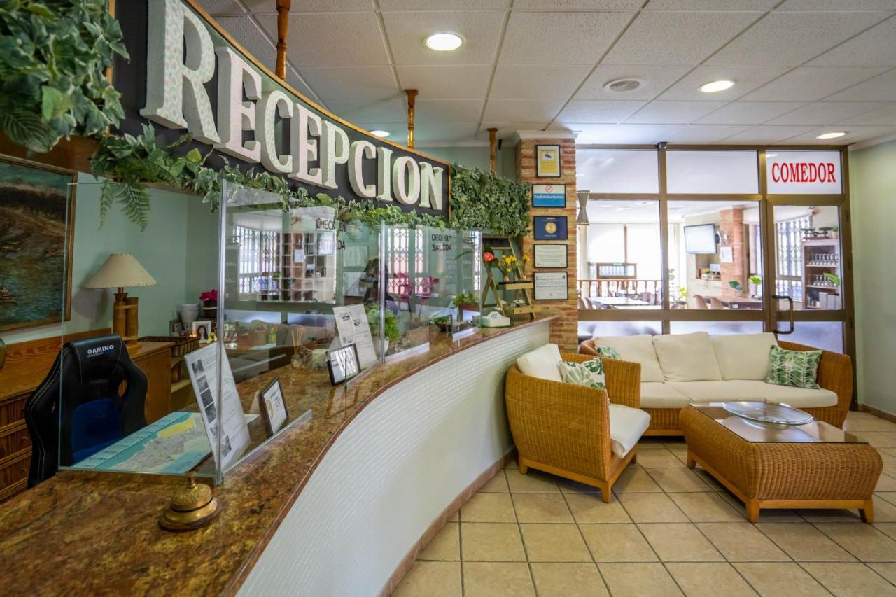 Los Narejos Hotel ロス・アルカサレス エクステリア 写真