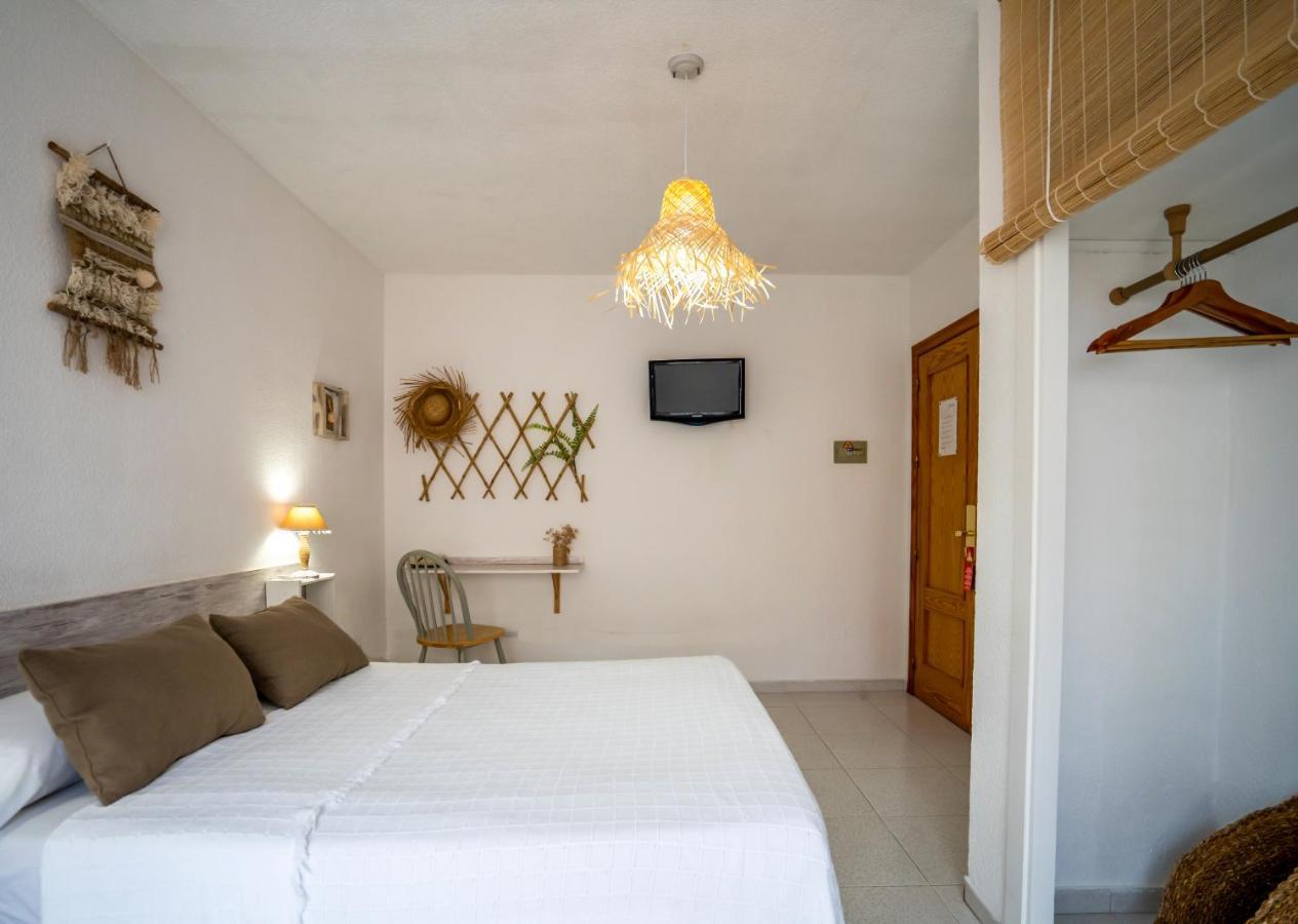 Los Narejos Hotel ロス・アルカサレス エクステリア 写真