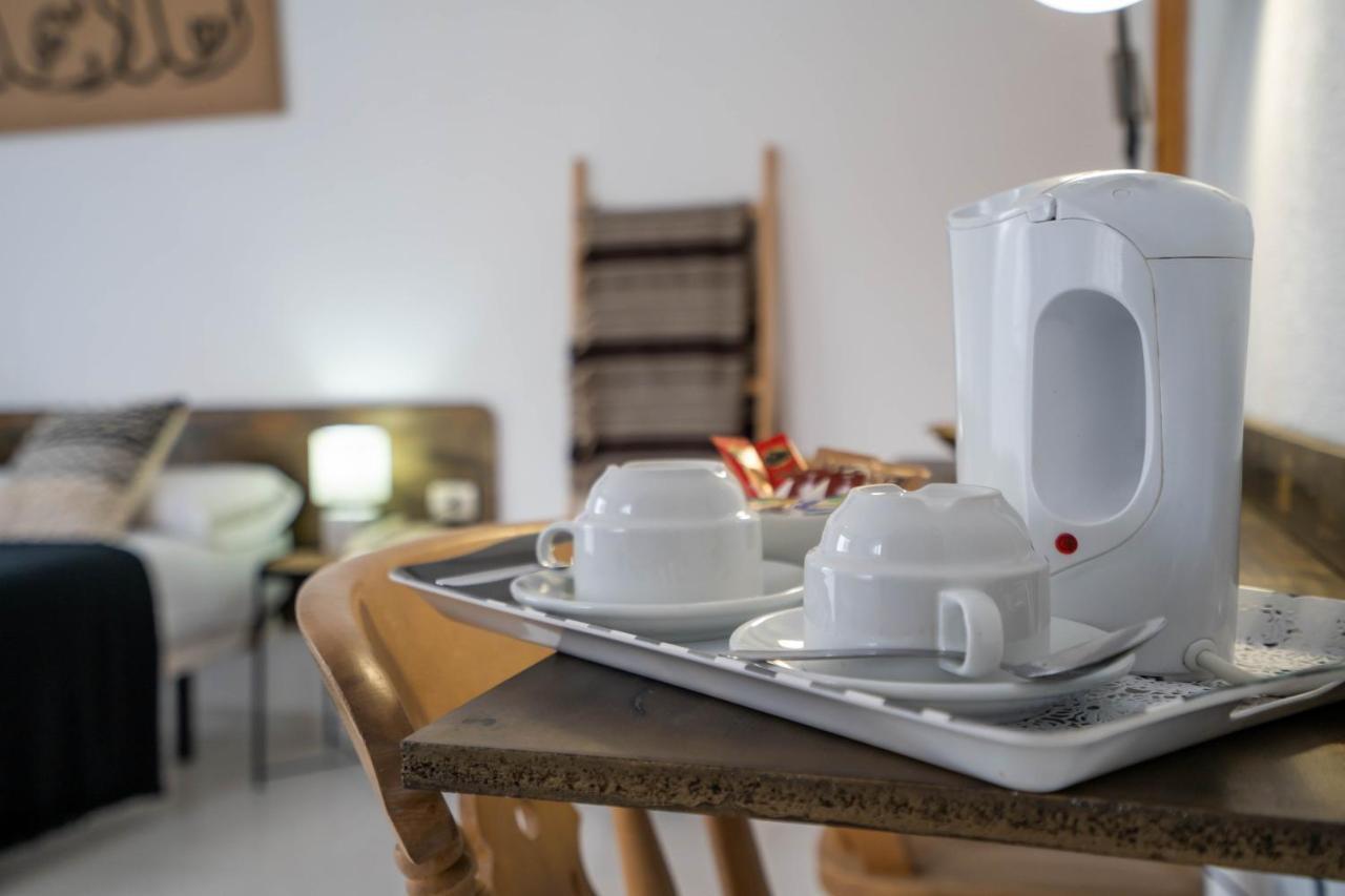 Los Narejos Hotel ロス・アルカサレス エクステリア 写真